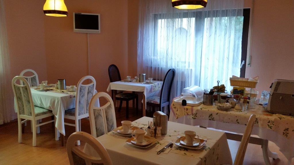 Pension Laas Ostfildern Dış mekan fotoğraf